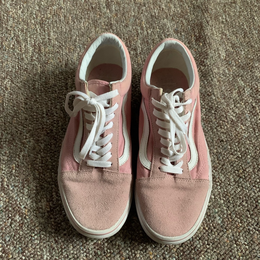 Pink Vans Old Skool size 9